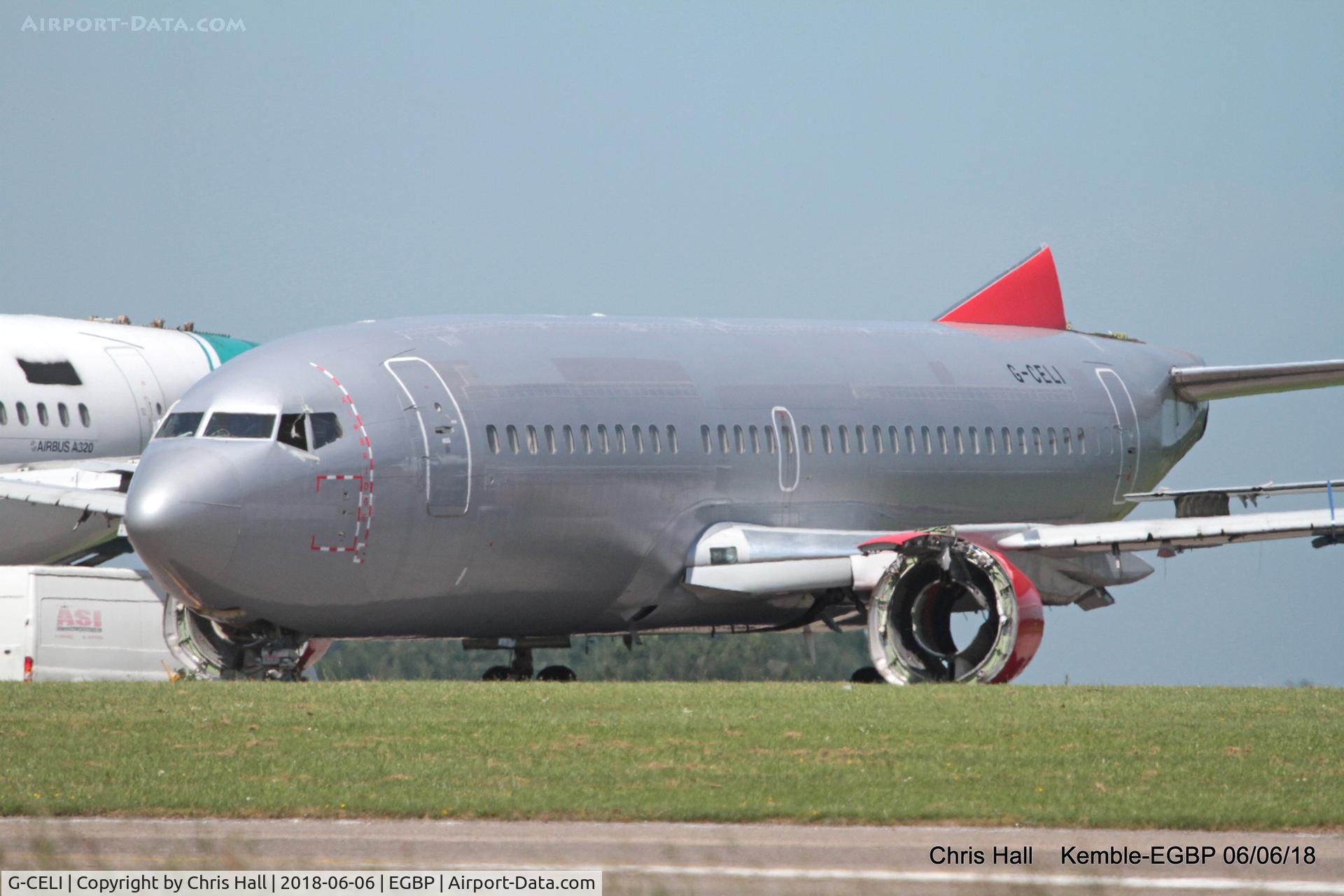 G-CELI, 1986 Boeing 737-330 C/N 23526, Kemble
