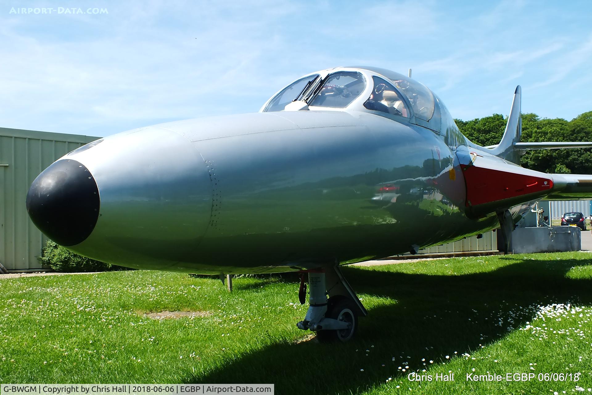 G-BWGM, 1955 Hawker Hunter T.8C C/N HABL-003008, Kemble