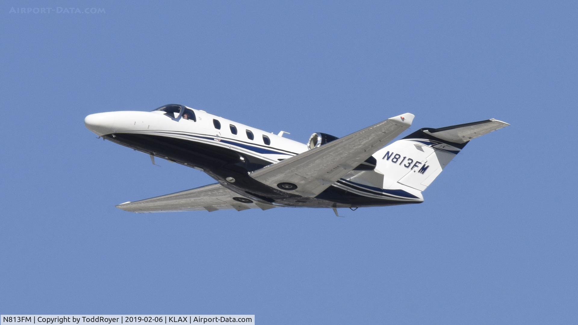 N813FM, 2015 Textron (Cessna) 525 C/N 525-0884, Departing LAX on 25L