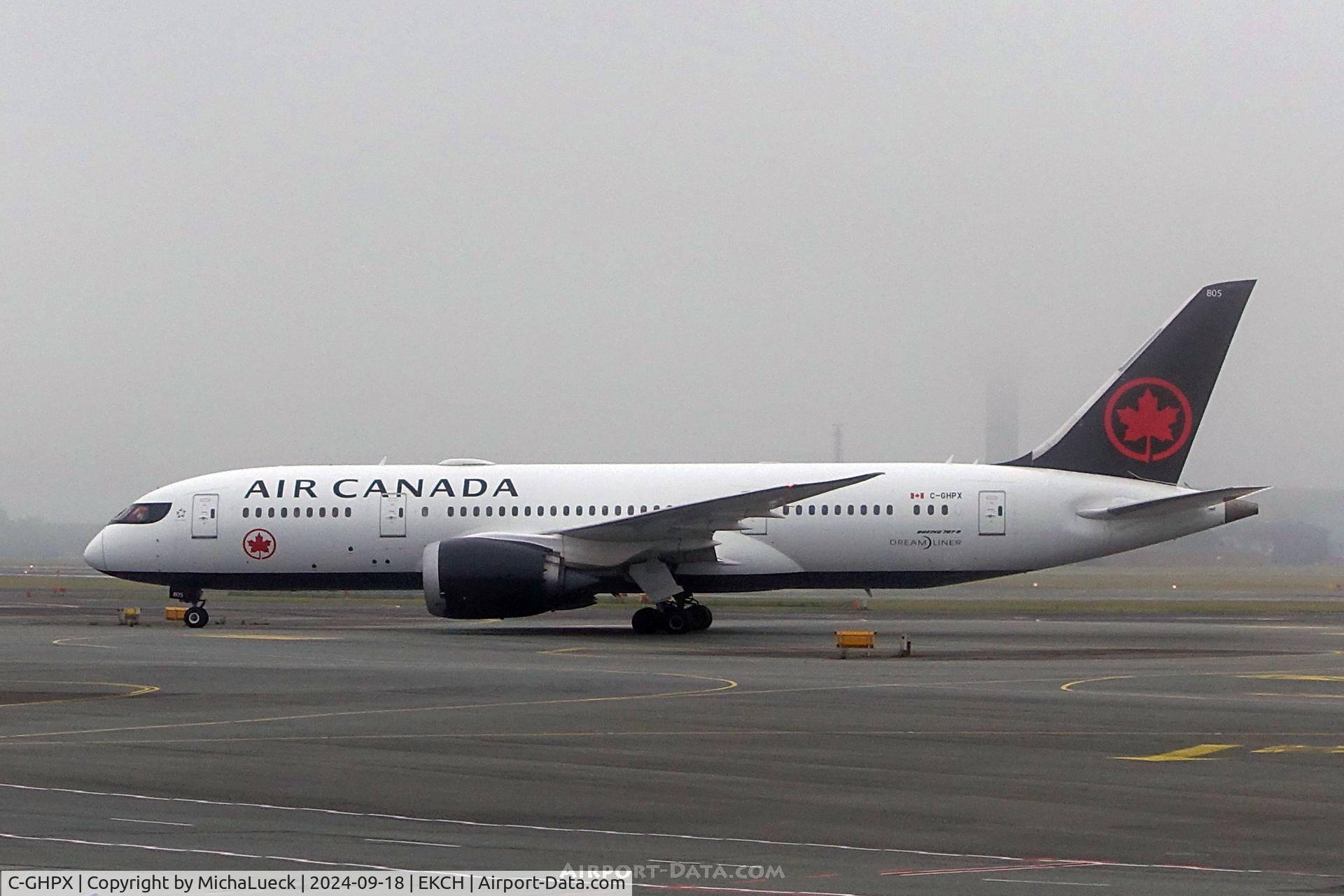 C-GHPX, 2014 Boeing 787-8 Dreamliner C/N 35261, A foggy morning in Copenhagen