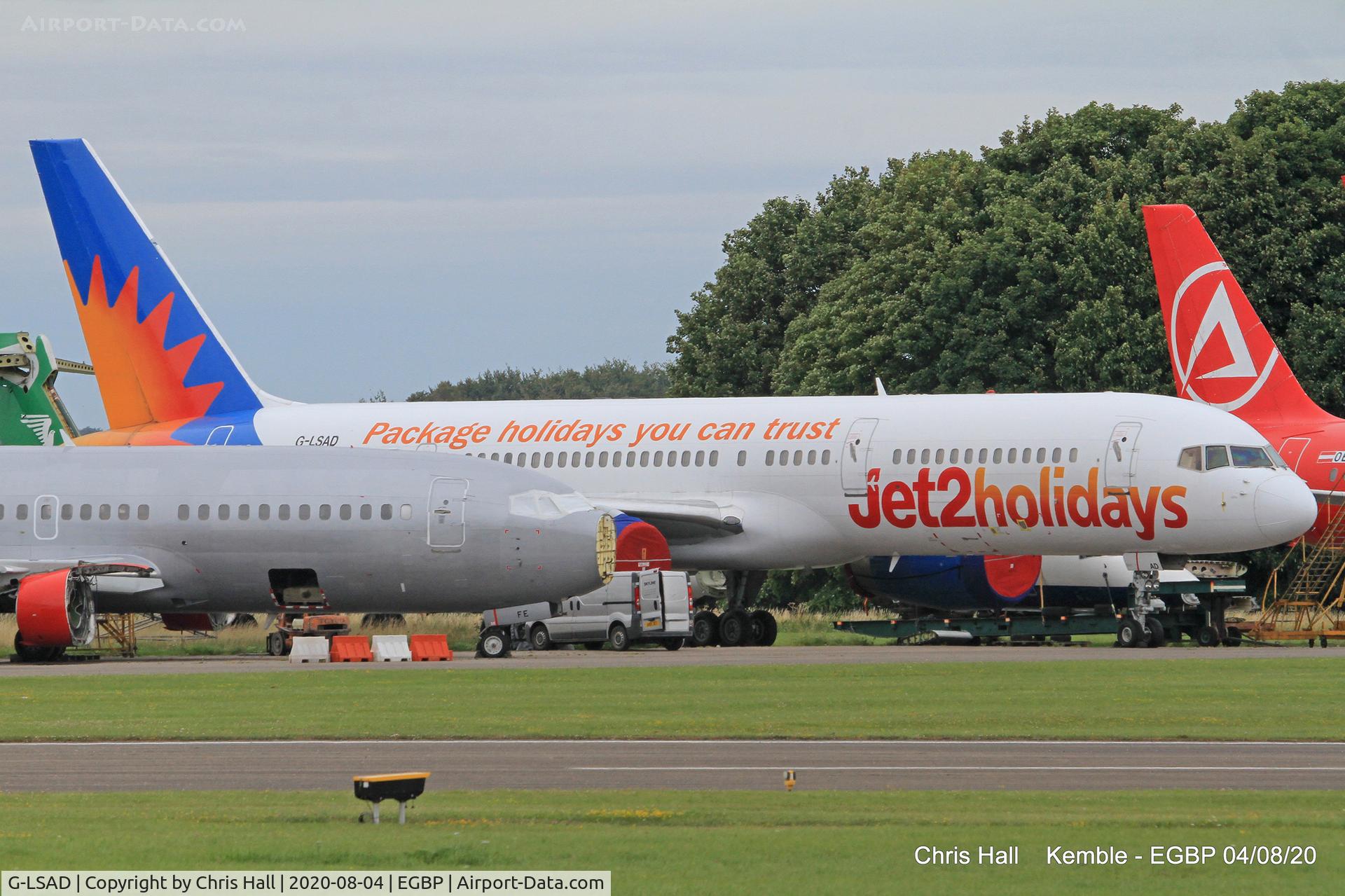 G-LSAD, 1989 Boeing 757-236 C/N 24397, Kemble