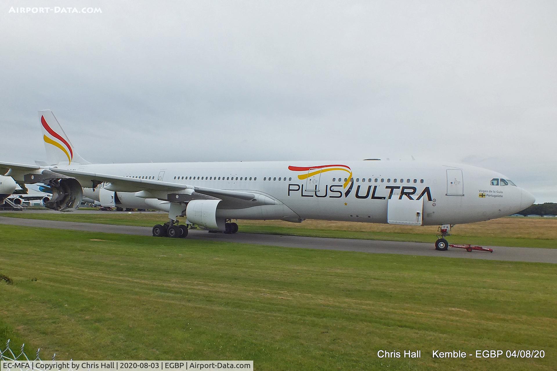 EC-MFA, 1998 Airbus A340-313X C/N 212, Kemble