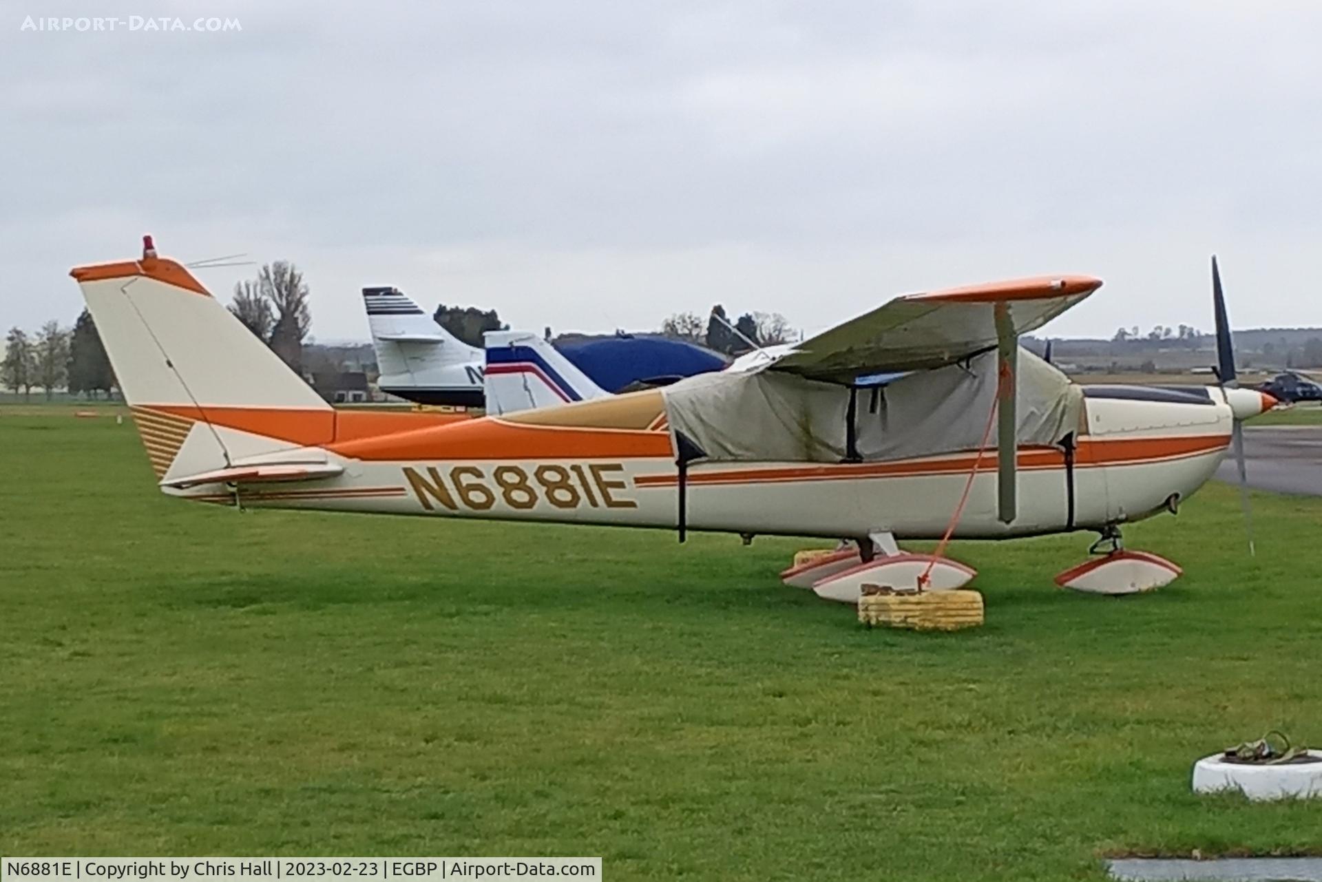N6881E, 1959 Cessna 175A Skylark C/N 56381, Kemble