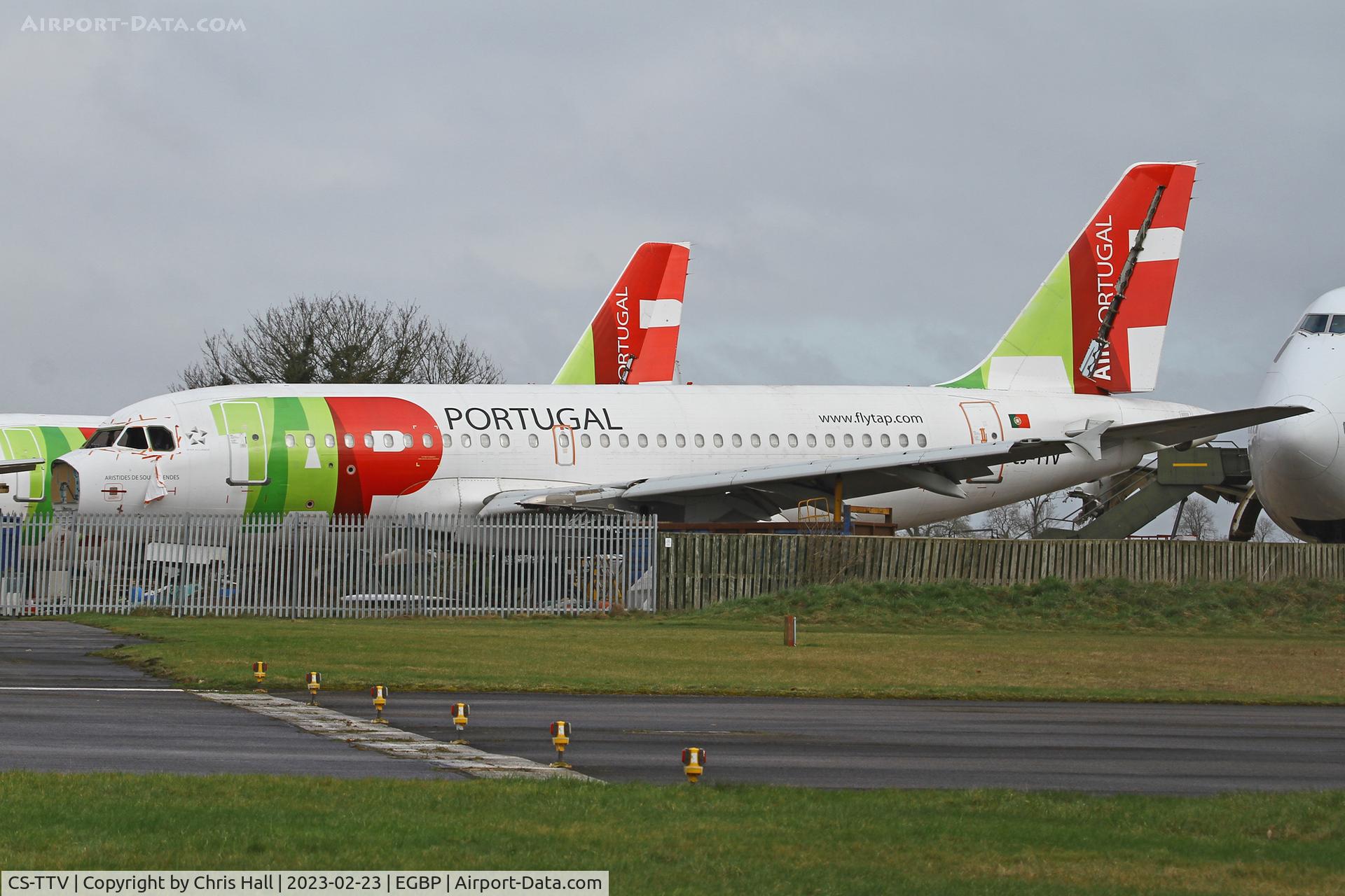 CS-TTV, 2002 Airbus A319-112 C/N 1718, Kemble