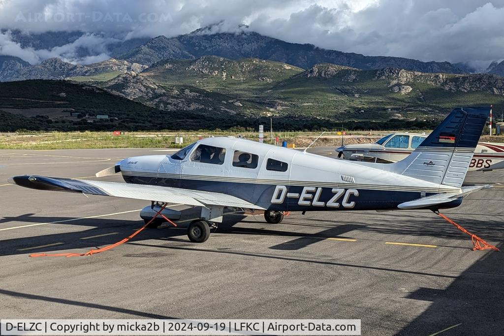 D-ELZC, 2003 Piper PA-28-181 Archer III C/N 28-43548, Parked