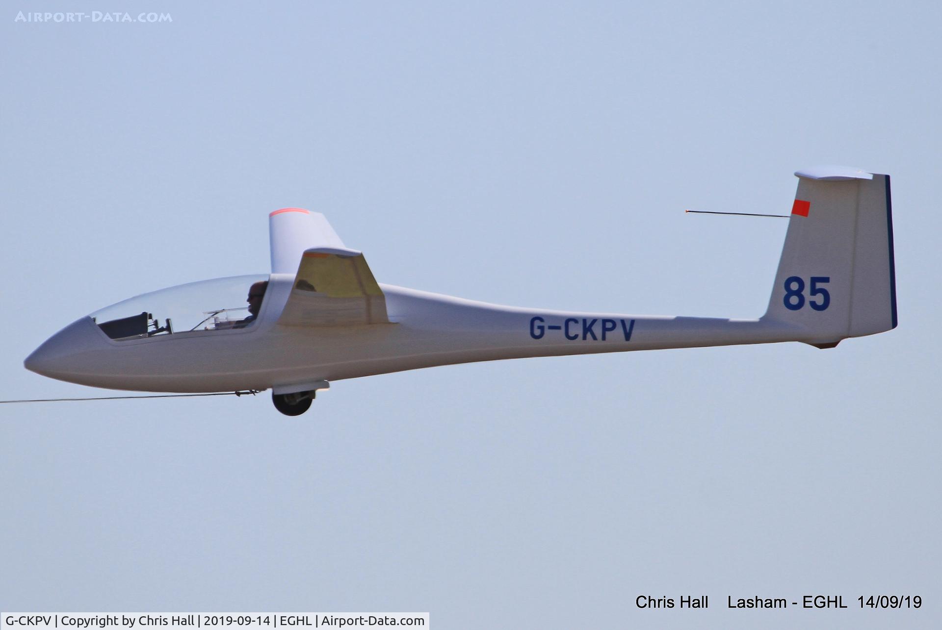 G-CKPV, 1978 Schempp-Hirth Mini-Nimbus B C/N 63, Lasham