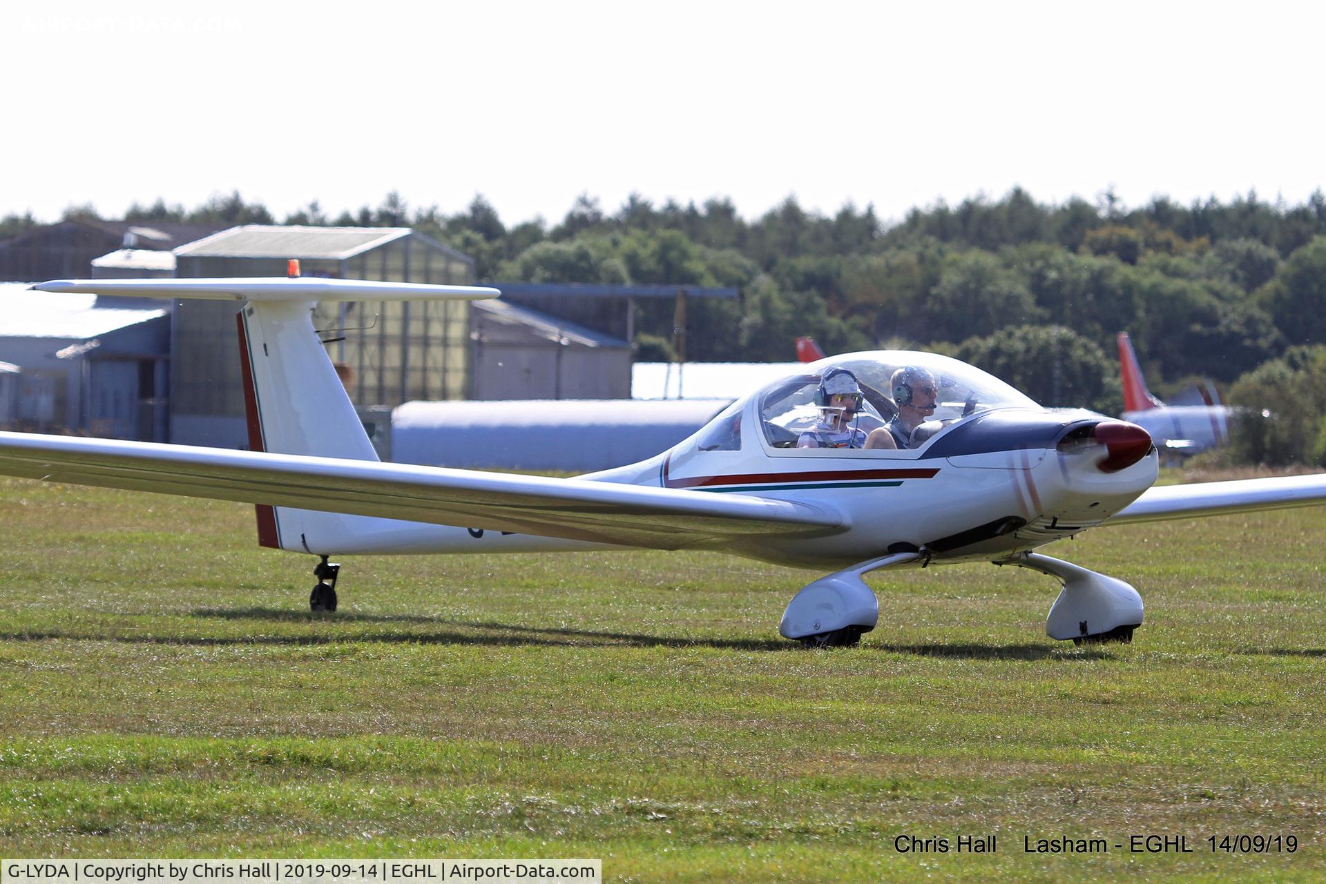G-LYDA, 1983 Hoffmann H-36 Dimona C/N 3515, Lasham