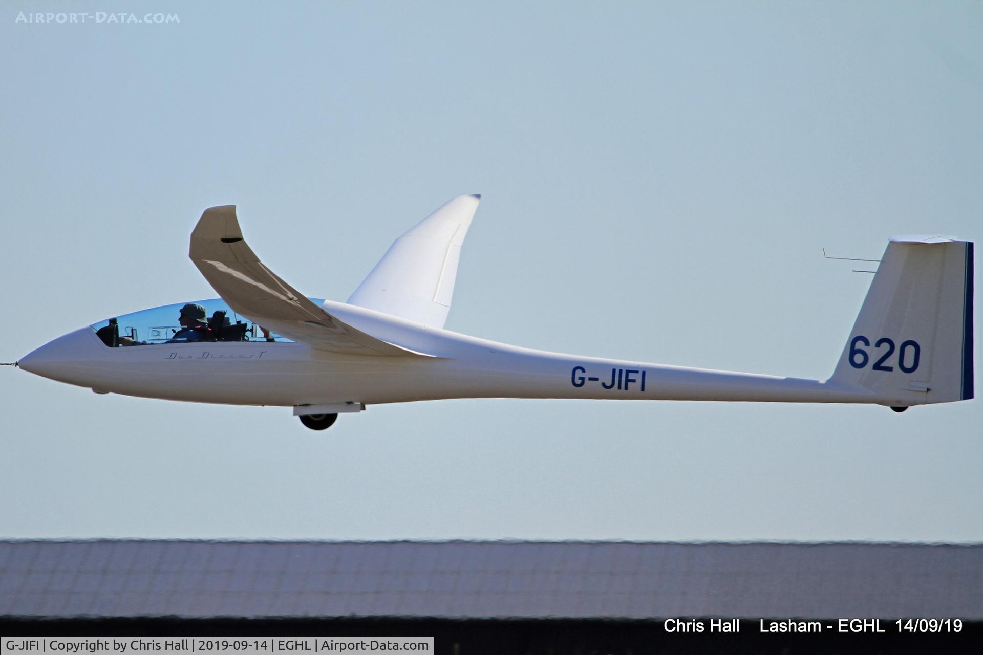 G-JIFI, 2004 Schempp-Hirth Duo Discus T C/N 95, Lasham