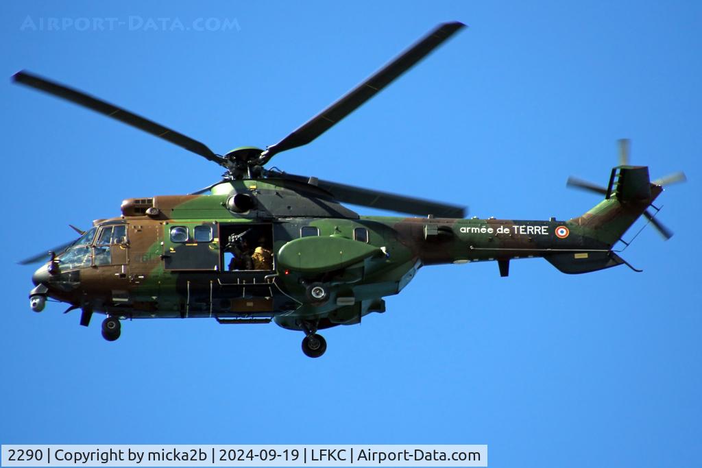 2290, Aérospatiale AS-532UL Cougar C/N 2290, In flight