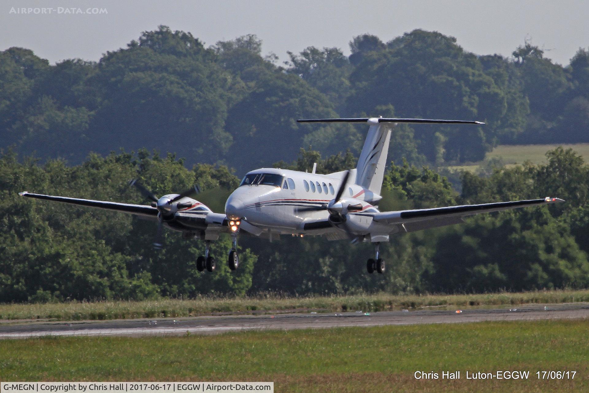 G-MEGN, 1995 Beech B200 Super King Air King Air C/N BB-1518, Luton