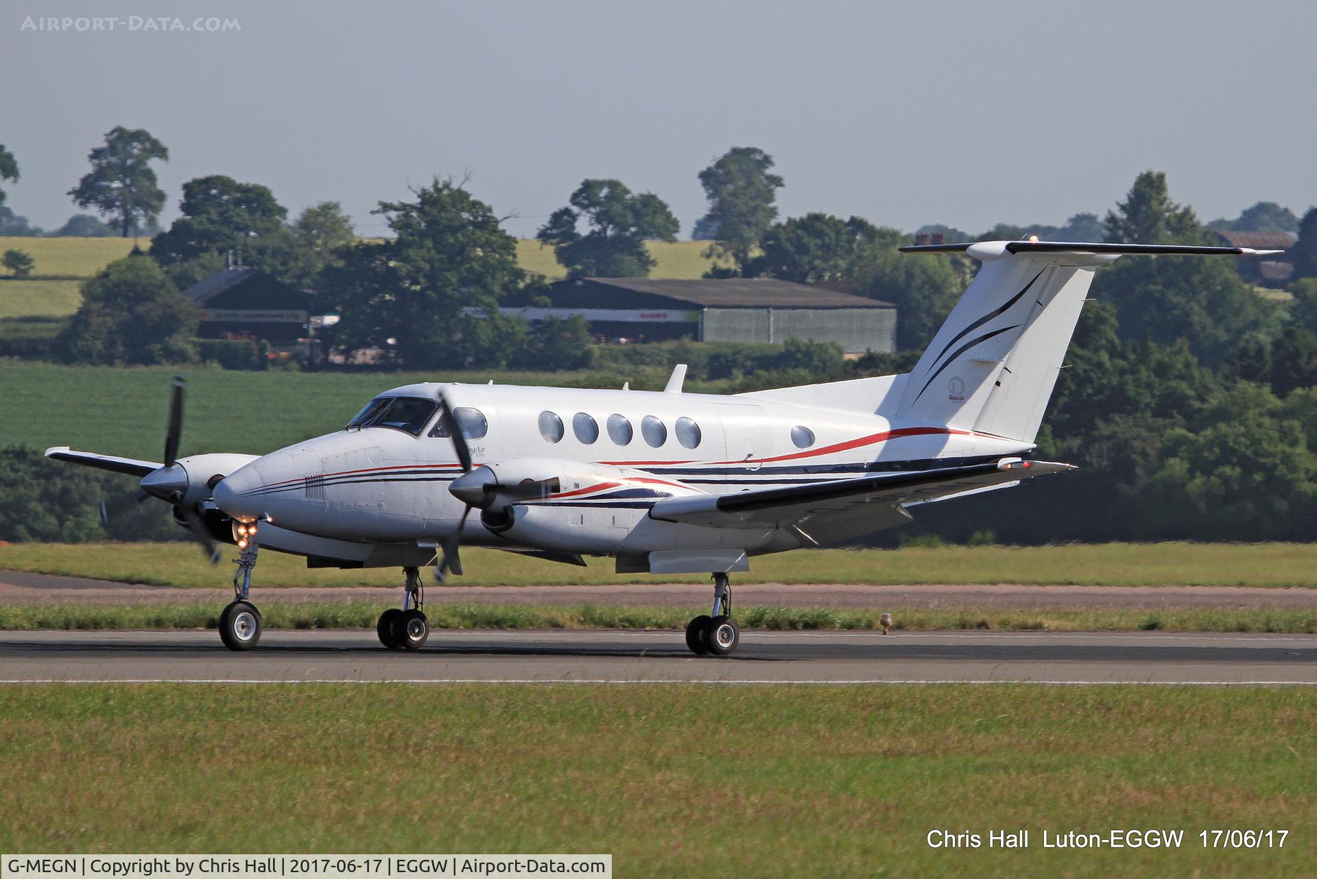 G-MEGN, 1995 Beech B200 Super King Air King Air C/N BB-1518, Luton