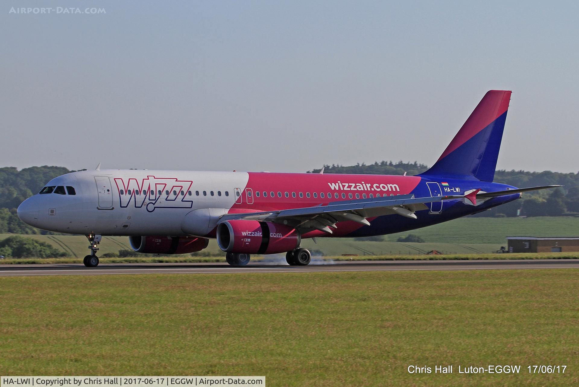 HA-LWI, 2011 Airbus A320-232 C/N 4628, Luton