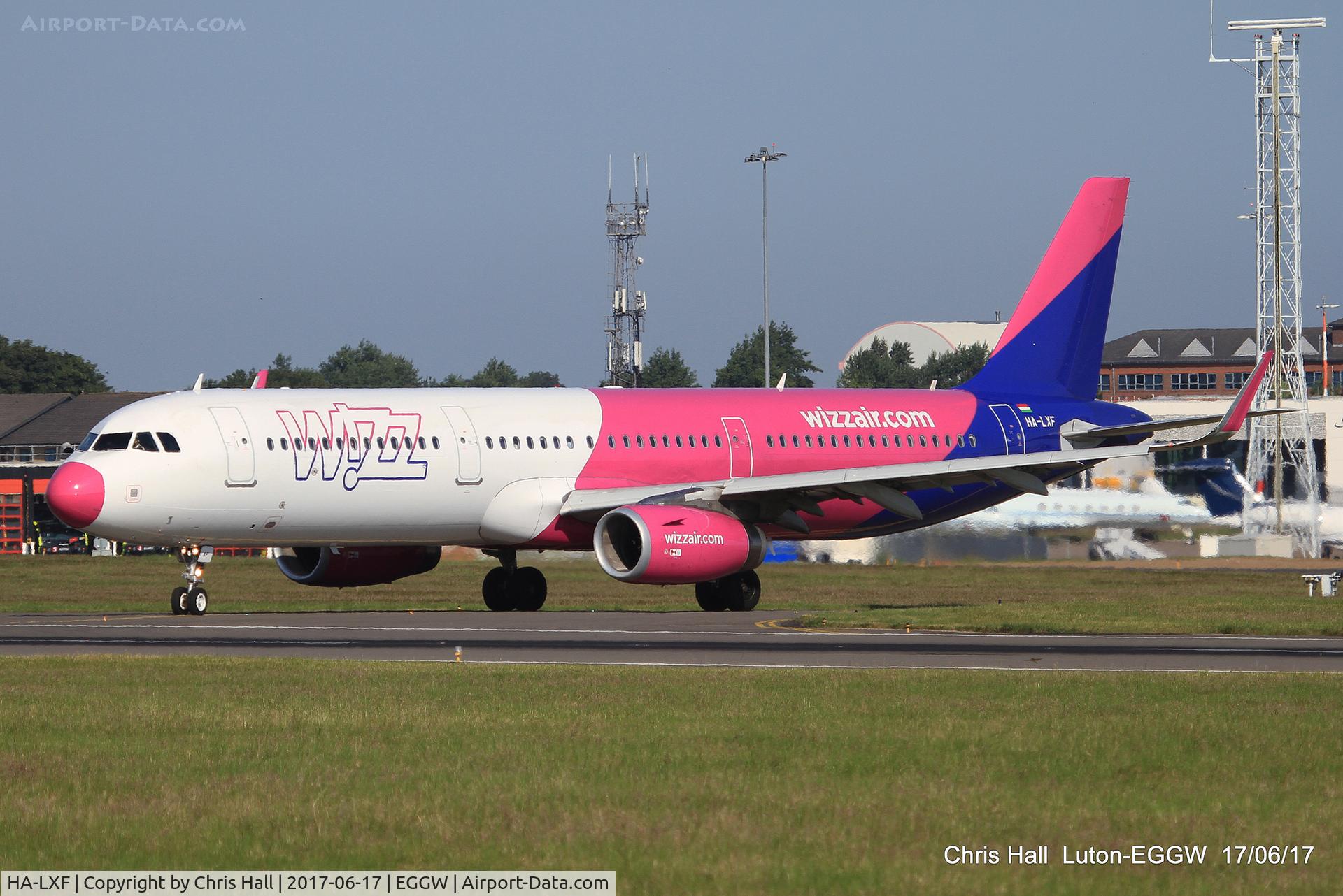 HA-LXF, 2016 Airbus A321-231 C/N 7155, Luton