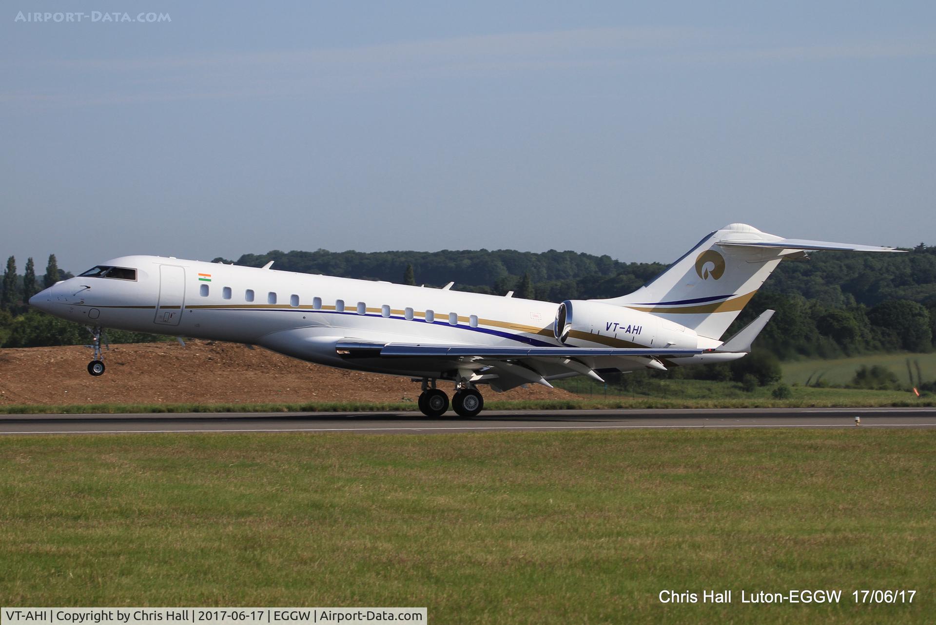 VT-AHI, Bombardier BD-700-1A11 Global 6000 C/N 9651, Luton