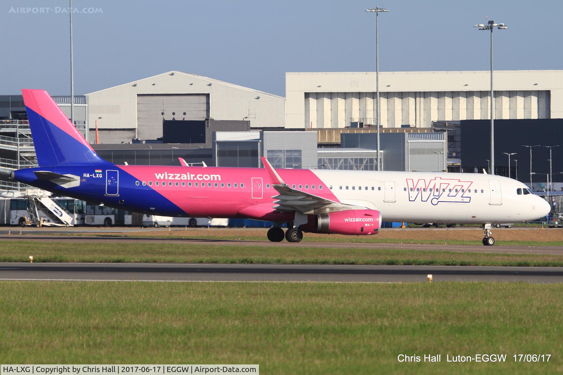 HA-LXG, 2016 Airbus A321-231 C/N 7182, Luton