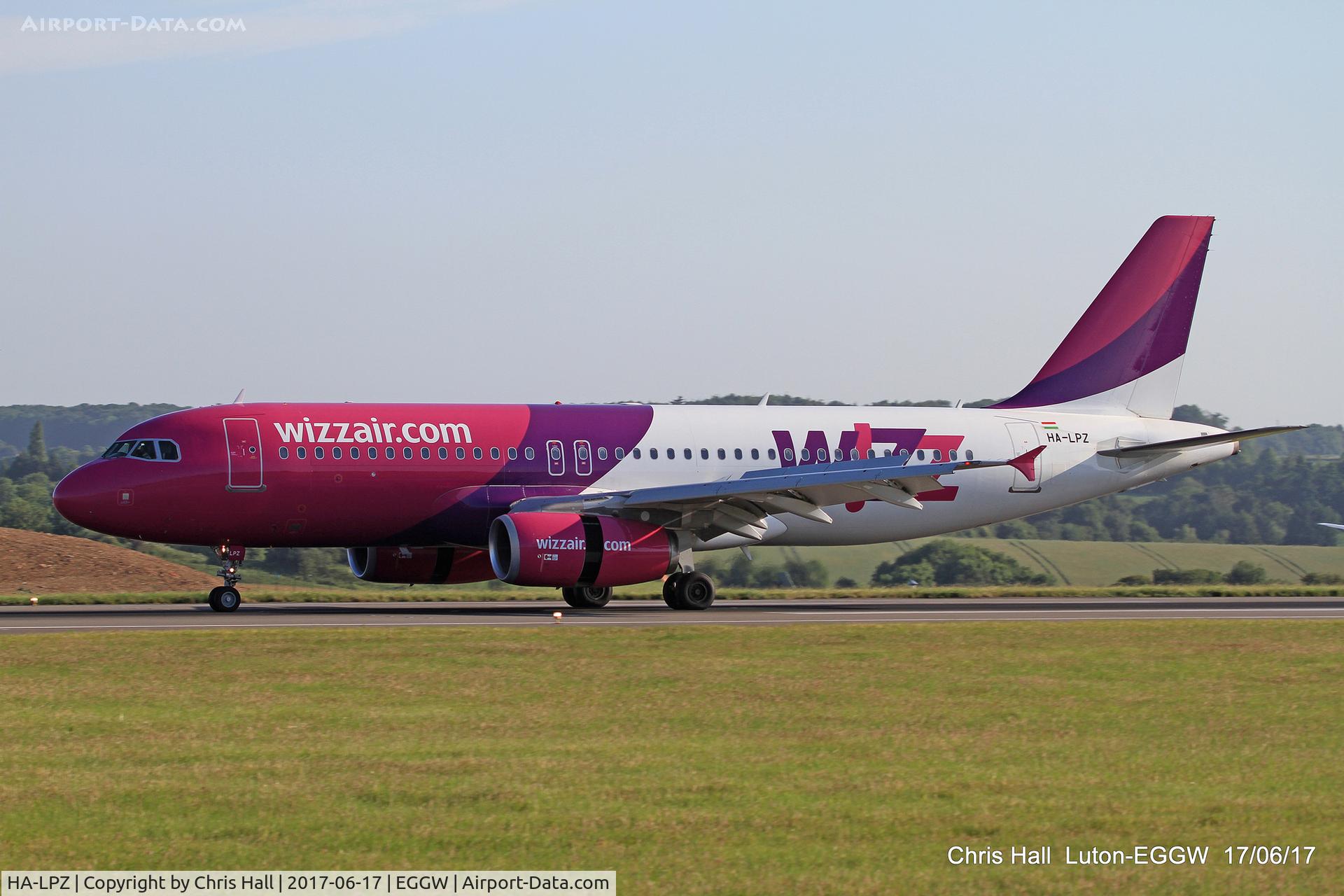 HA-LPZ, 2009 Airbus A320-232 C/N 4174, Luton