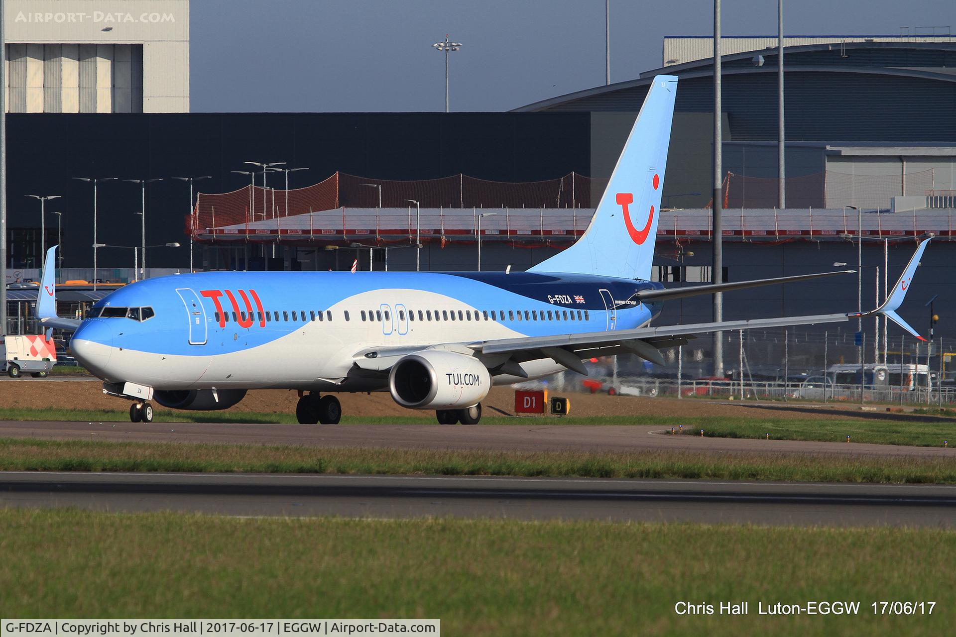 G-FDZA, 2007 Boeing 737-8K5 C/N 35134, Luton