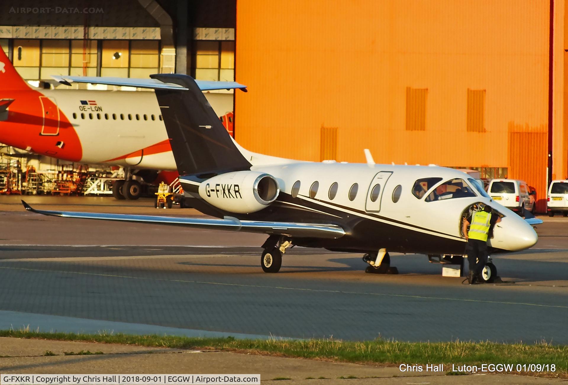 G-FXKR, 2000 Raytheon Beechjet 400A/Nextant N400XT C/N RK-279, Luton