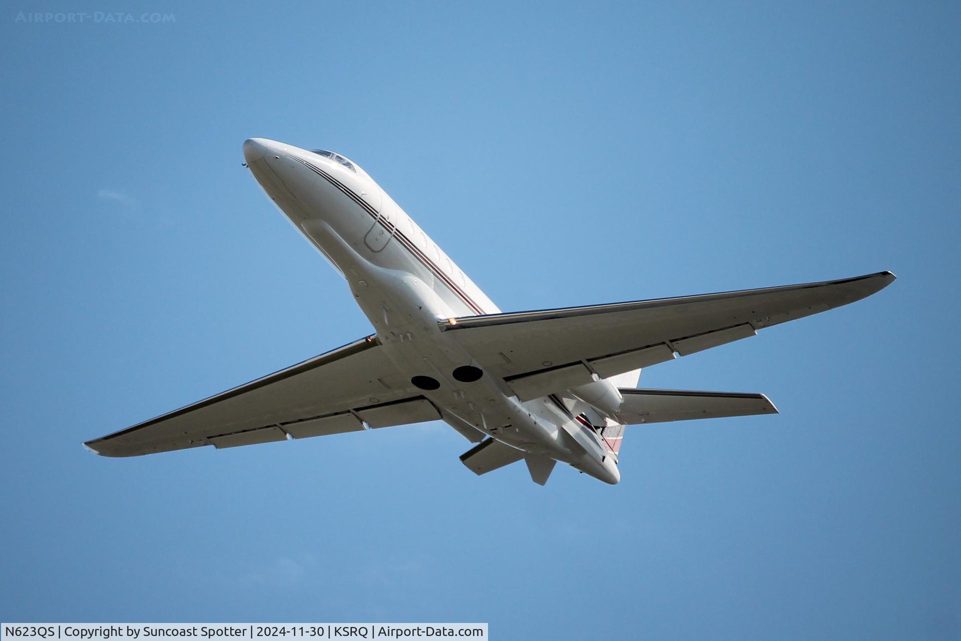 N623QS, 2002 Cessna 560XL Citation Excel C/N 560-5299, NetJets Flight 623 departs Runway 32 at Sarasota-Bradenton International Airport enroute to Minneapolis-St Paul International Airport