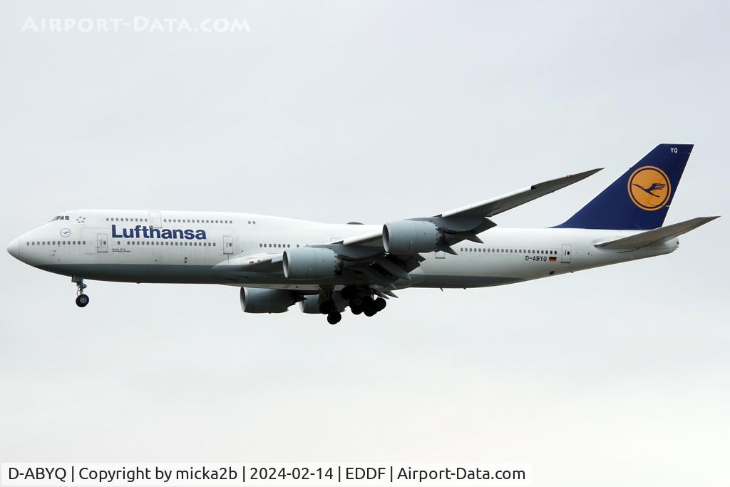 D-ABYQ, 2014 Boeing 747-830 C/N 37840, Landing