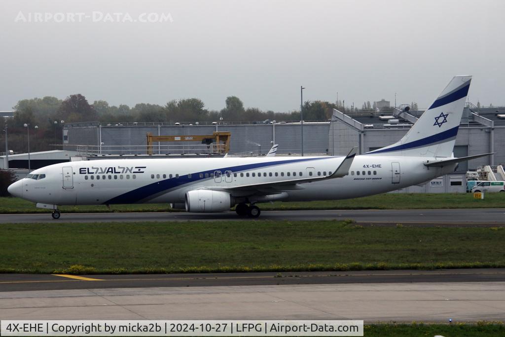 4X-EHE, 2014 Boeing 737-958/ER C/N 41556, Taxiing