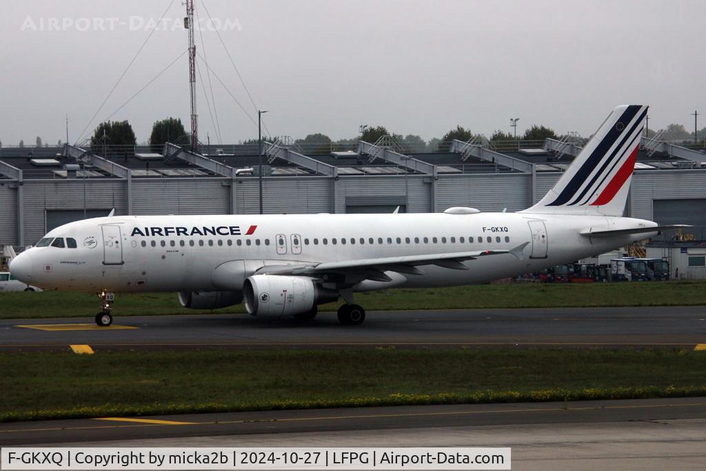 F-GKXQ, 2009 Airbus A320-214 C/N 3777, Taxiing