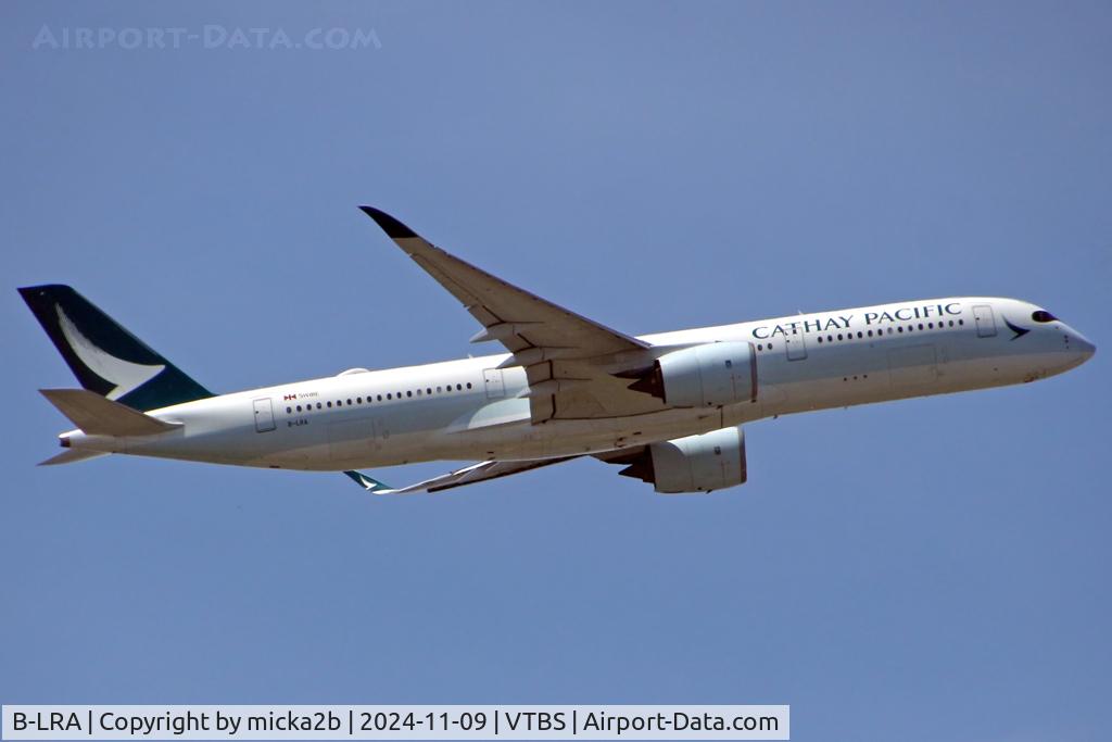 B-LRA, 2016 Airbus A350-941 C/N 029, Take off