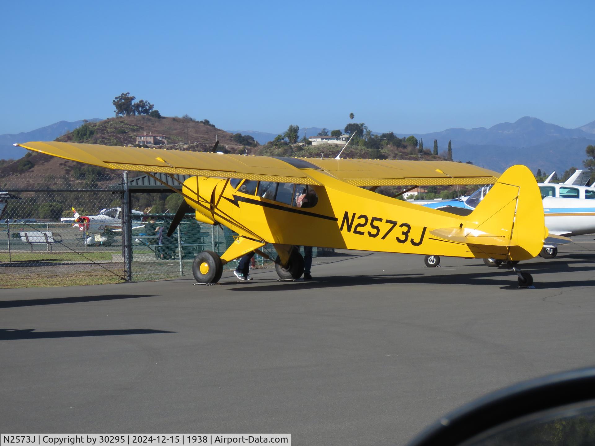 N2573J, 1979 Piper PA-18-150 Super Cub C/N 18-7909132, Parked