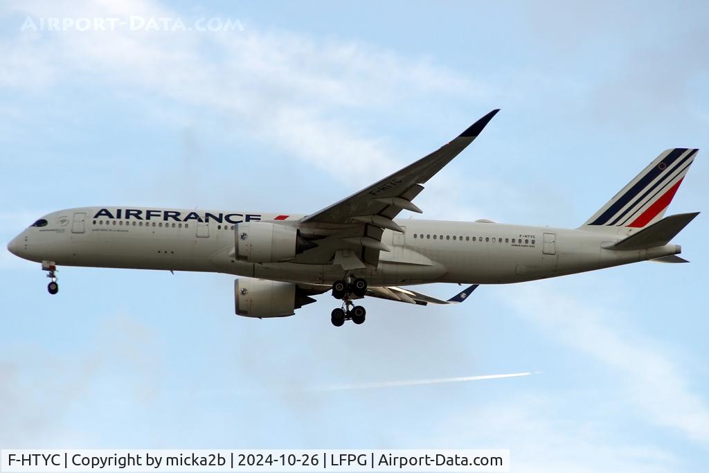 F-HTYC, 2019 Airbus A350-941 C/N 359, Landing