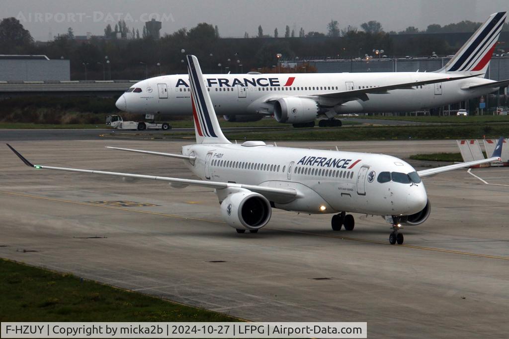 F-HZUY, 2023 Airbus Canada A220-300 C/N 55221, Taxiing