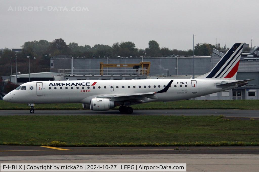 F-HBLX, 2014 Embraer 190LR (ERJ-190-100LR) C/N 19000665, Taxiing