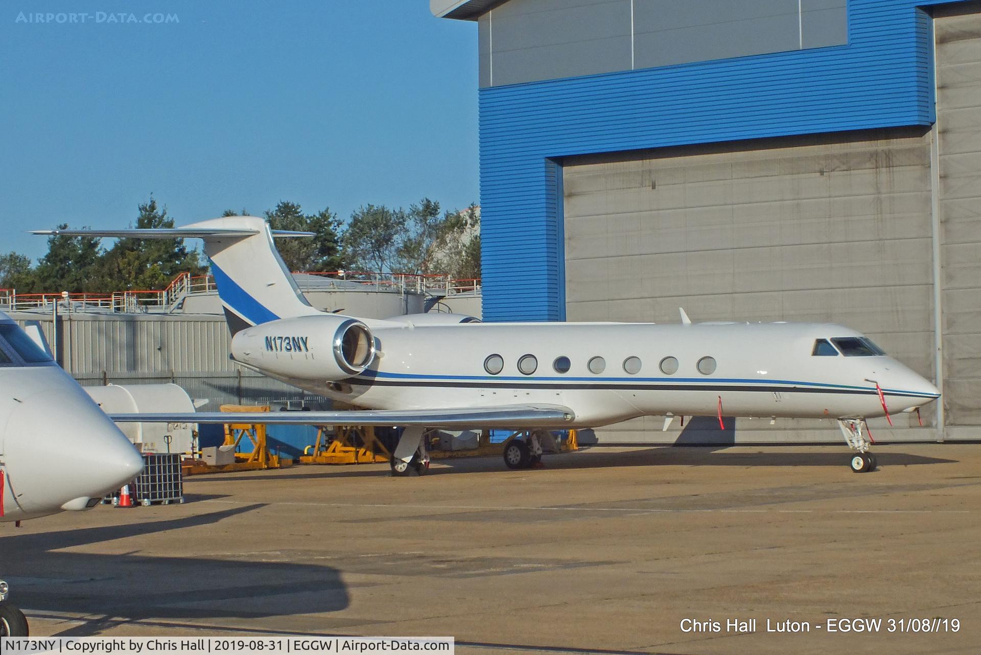 N173NY, 2007 Gulfstream Aerospace V-SP G550 C/N 5149, Luton