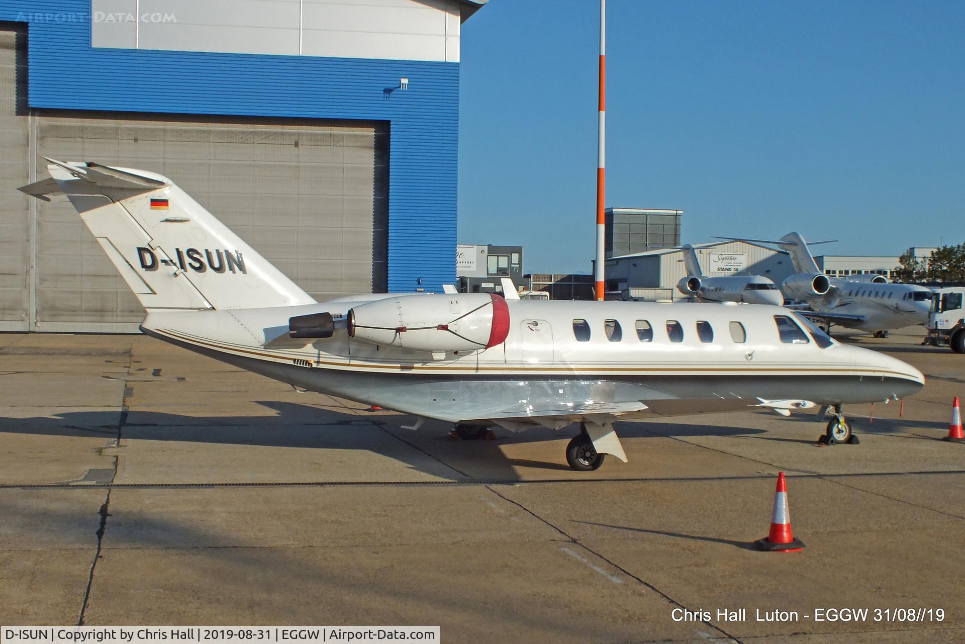 D-ISUN, 2003 Cessna 525A CitationJet CJ2 C/N 525A-0143, Luton