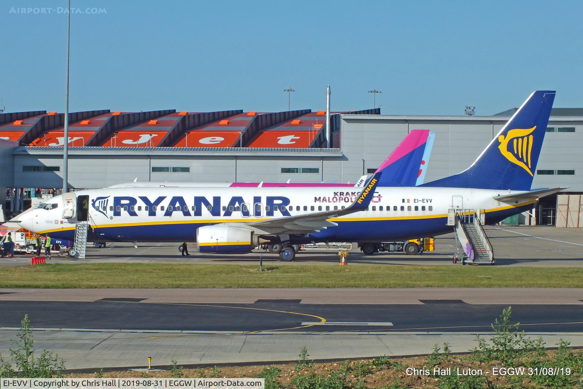 EI-EVV, 2012 Boeing 737-8AS C/N 40314, Luton