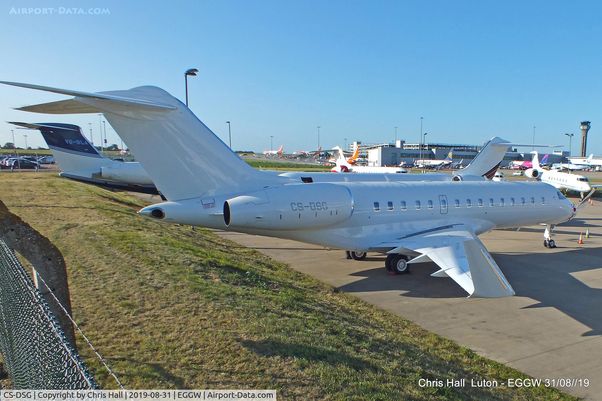 CS-DSG, 2018 Bombardier BD 700-1A10 Global 6000 C/N 9843, Luton