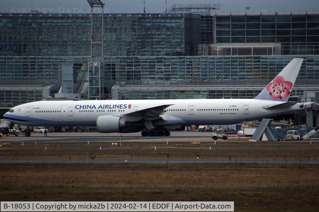 B-18053, 2015 Boeing 777-36N/ER C/N 41845, Taxiing