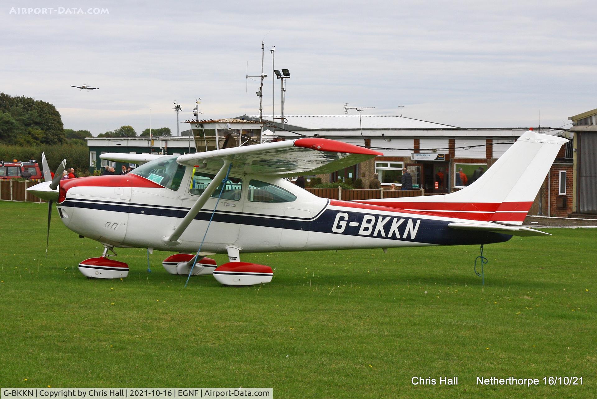 G-BKKN, 1981 Cessna 182R Skylane C/N 182-67801, Netherthorpe