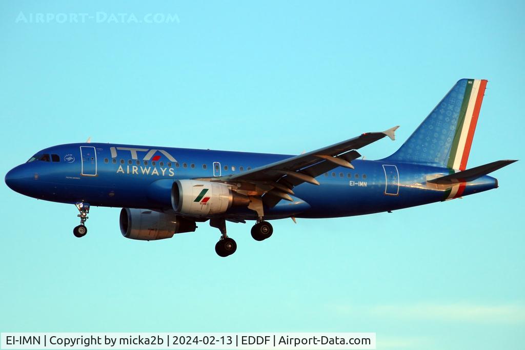 EI-IMN, 2011 Airbus A319-111 C/N 4764, Landing