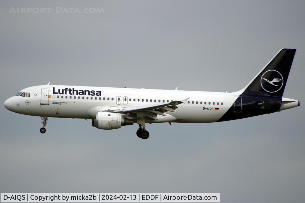 D-AIQS, 1993 Airbus A320-211 C/N 401, Landing. Scrapped in January 2025.