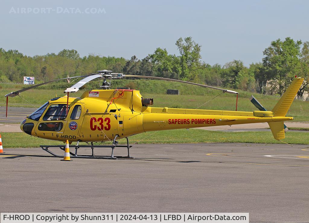 F-HROD, Aerospatiale AS-350B Ecureuil C/N 9080, Parked at the General Aviation area...