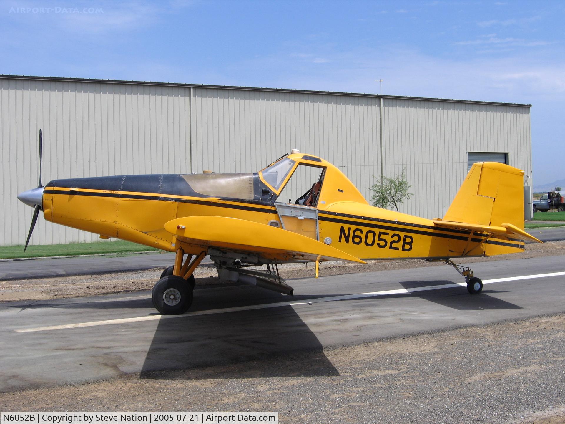 N6052B, 1993 Ayres S2R-G6 Thrush C/N G6-112, Pacific Valley Aviation 1993 Ayres S2R-G6 rigged as duster at PVA Arbuckle, CA airstrip