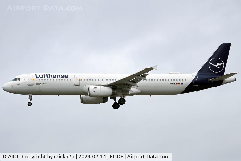 D-AIDI, 2011 Airbus A321-231 C/N 4753, Landing
