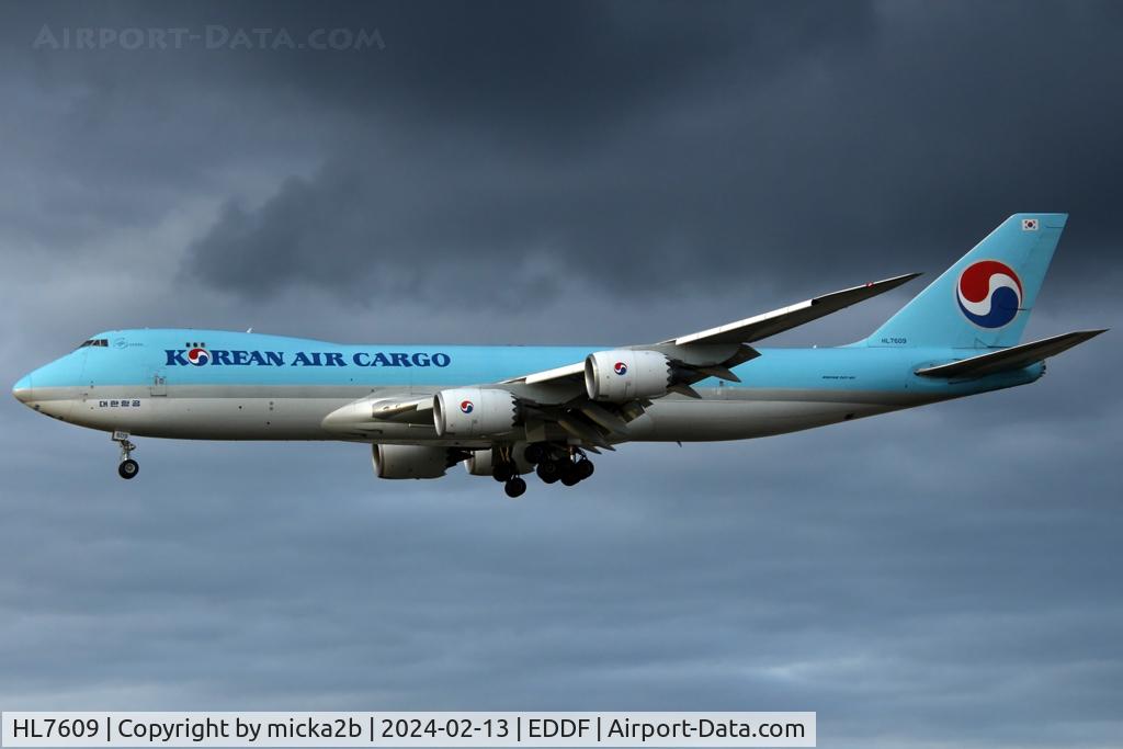 HL7609, 2012 Boeing 747-8HT/F C/N 37132, Landing