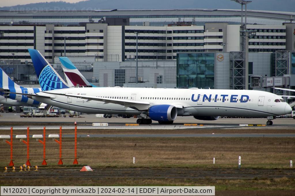 N12020, 2022 Boeing 787-10 Dreamliner Dreamliner C/N 66989, Taxiing