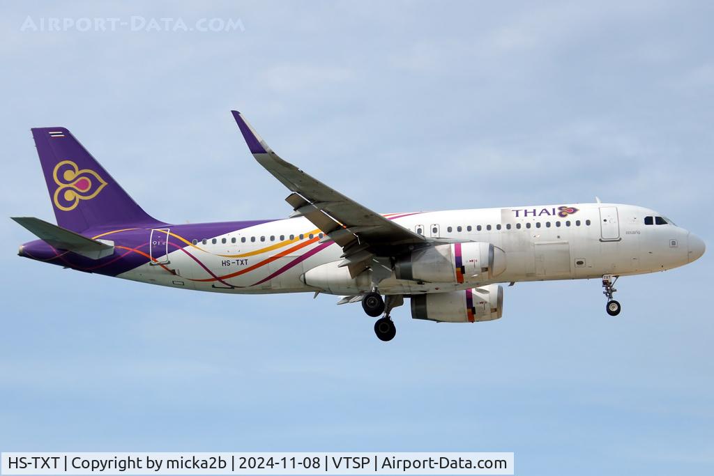 HS-TXT, 2015 Airbus A320-232 C/N 6775, Landing