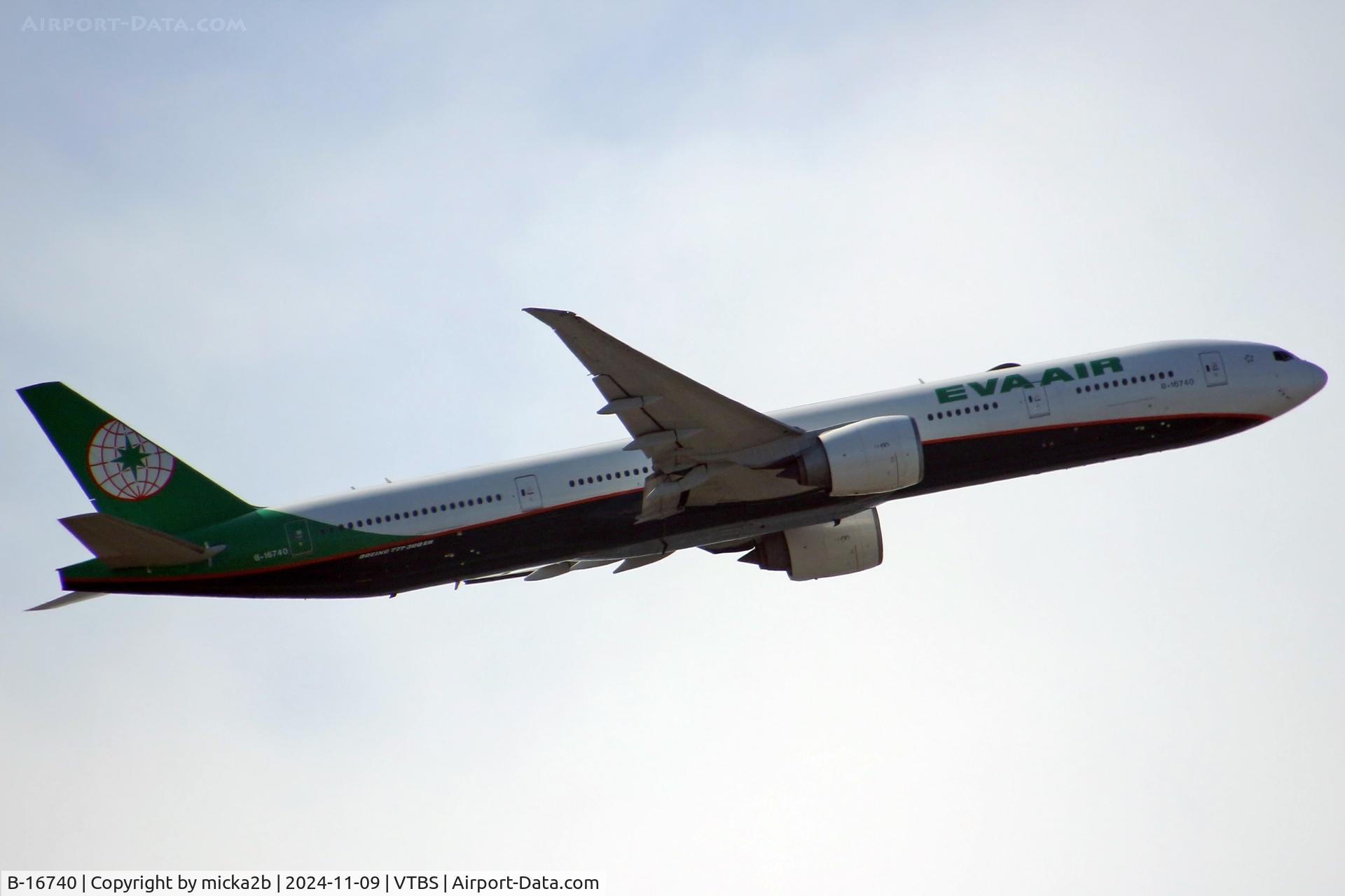 B-16740, 2017 Boeing 777-35E/ER C/N 63529, Take off