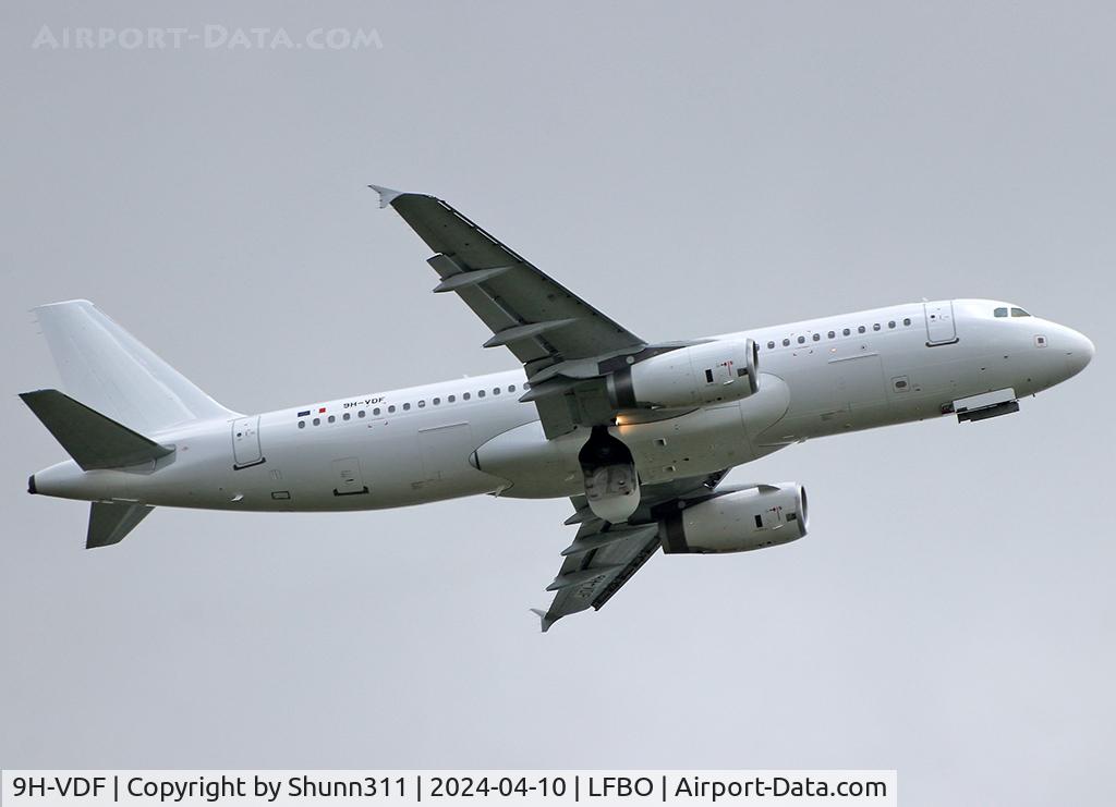 9H-VDF, 2003 Airbus A320-232 C/N 2156, Climbing after take off from rwy 32R... All white, no titles and leased by Air Algerie...