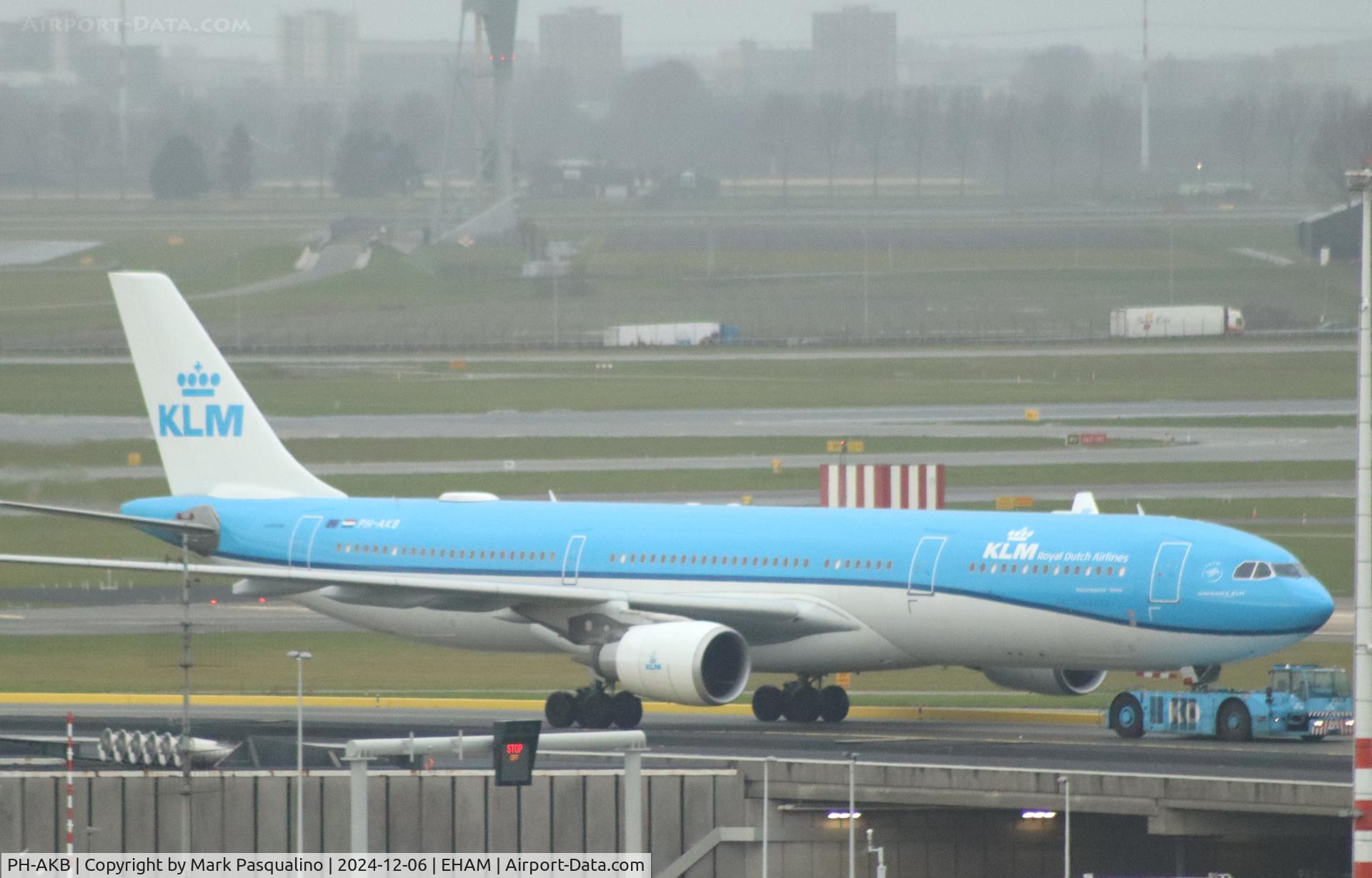 PH-AKB, 2012 Airbus A330-303 C/N 1294, Airbus A330-303