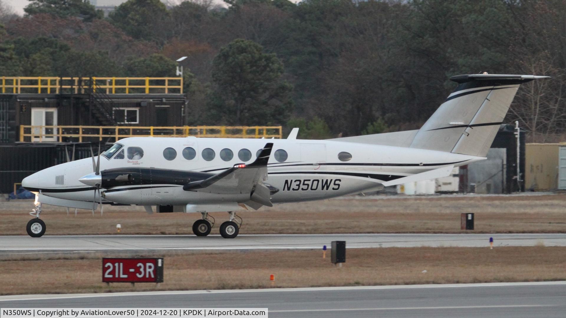 N350WS, 2011 Beech King Air 350i C/N FL-763, Jet Linx King Air 350i