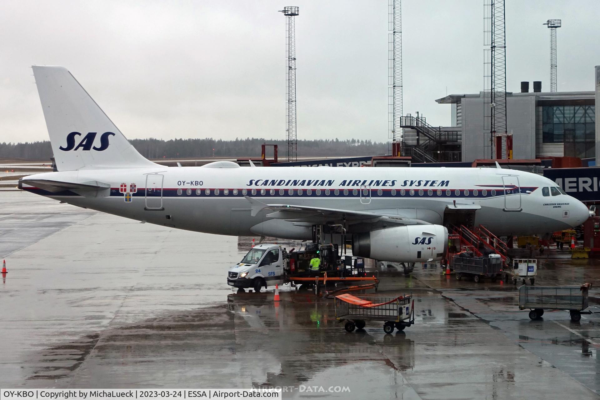 OY-KBO, 2006 Airbus A319-131 C/N 2850, Retro jet